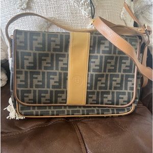 AUTHENTIC vintage FENDI shoulder bag